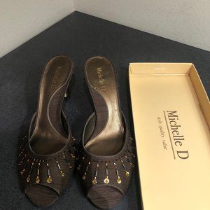 Gorgeous Brown Strap Heels